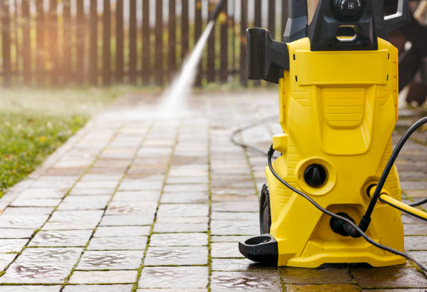 Best Gutter Cleaning and Brightening in St Peter, WI